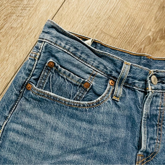 Custom Levi’s 501 cut off Jean shorts Size 26 Dark Wash - Picture 7 of 8